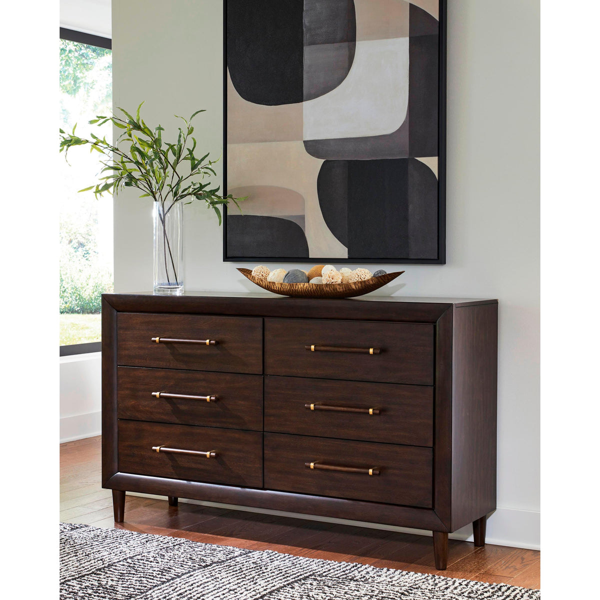  Benchcraft Dressers 6 Drawers B611-31 IMAGE 3