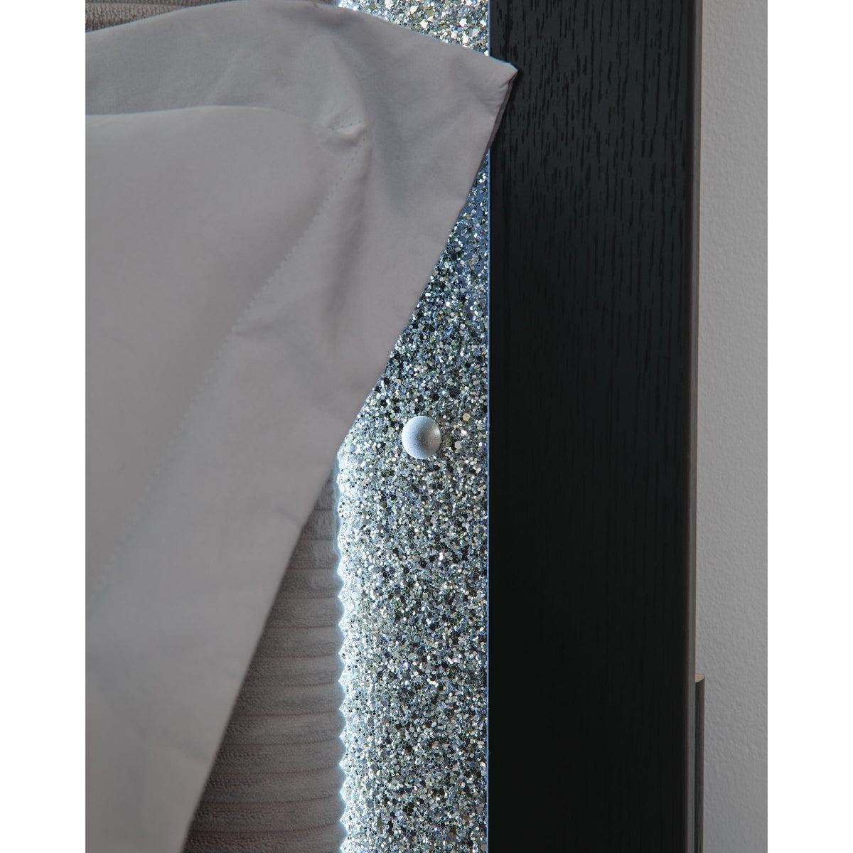  Signature Design by Ashley Maeling PCB1115-53 Twin UPH Panel Headboard IMAGE 3