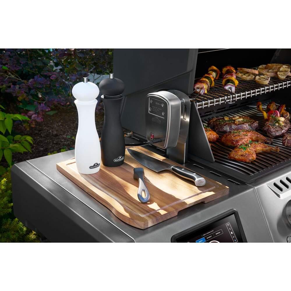  Napoleon Prestige® PRO 500 Gas Grill with Smart Technology - Liquid Propane PRO500VXRSIBPSS IMAGE 3