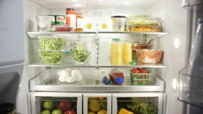  Whirlpool 24-inch, 12.9 cu ft. Bottom-Freezer Refrigerator with ice maker WRB543CMJV EXTERNAL_VIDEO 1